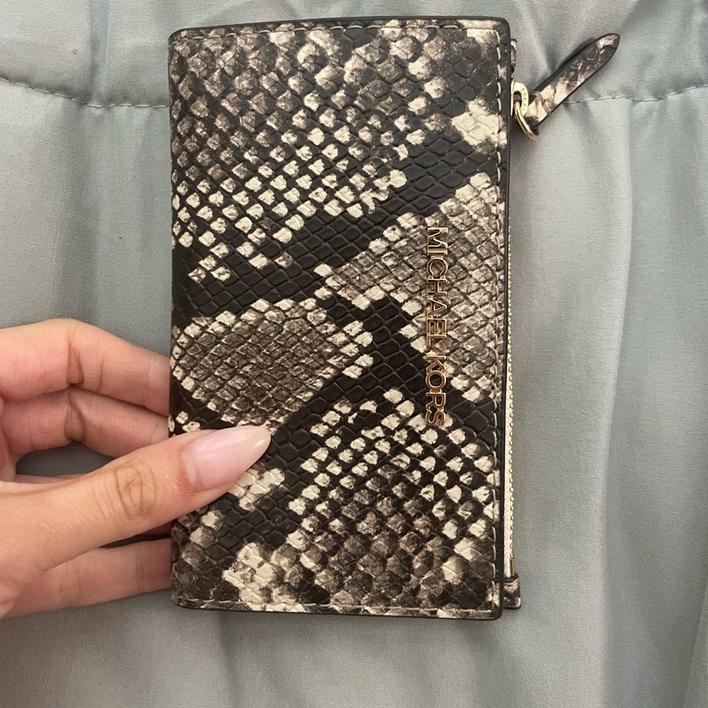 Michael Kors wallet